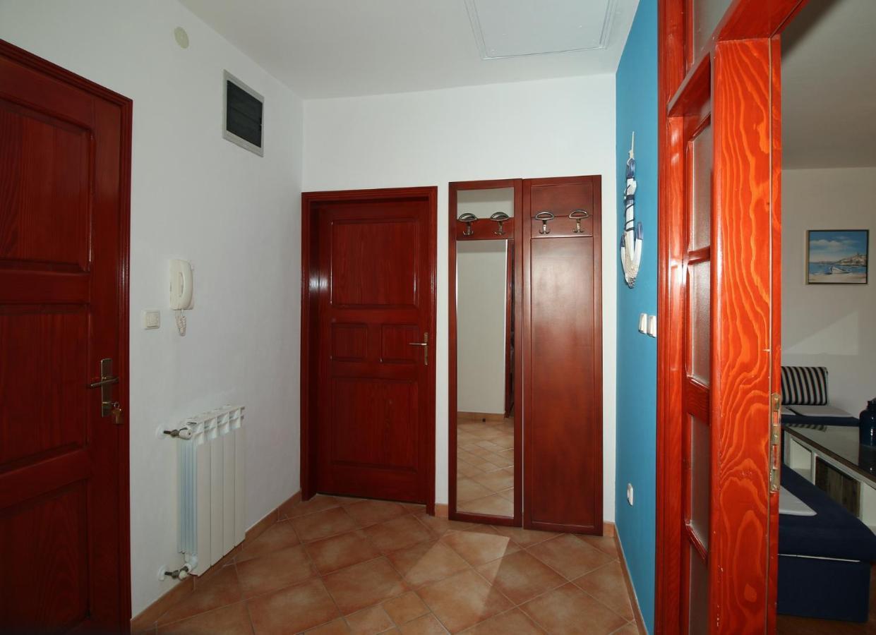 Apartments With A Parking Space Rabac, Labin - 7429 Exterior photo