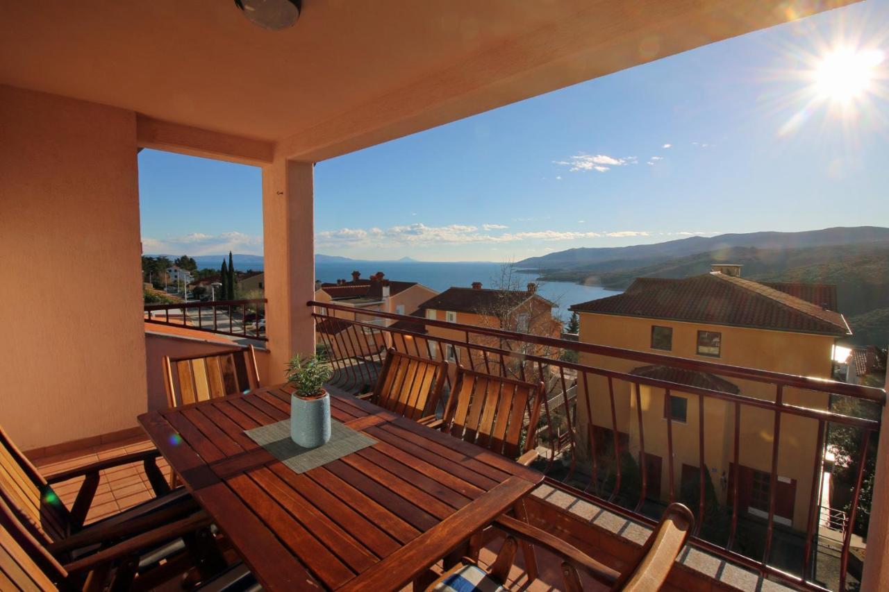 Apartments With A Parking Space Rabac, Labin - 7429 Exterior photo